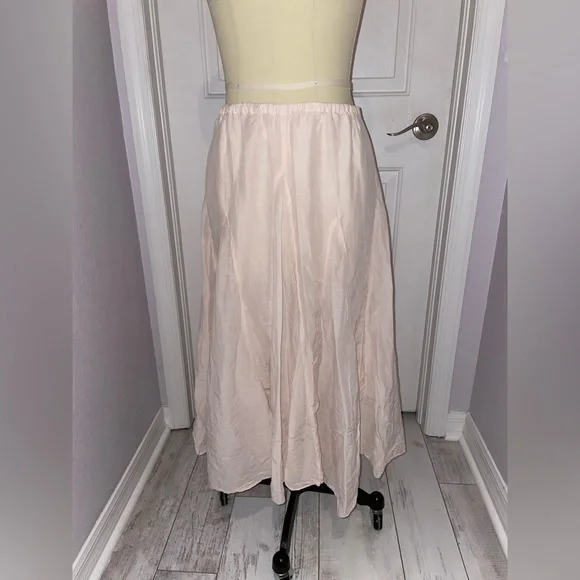 CP Shades Pale Blush/Nude Silk Blend Skirt - Picture 2 of 3